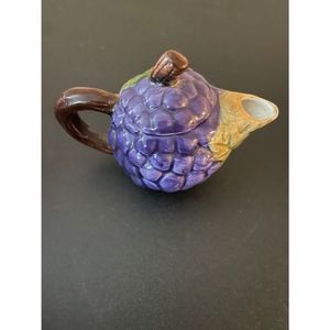 Vintage Grape Themed Teapot Trinket Holder